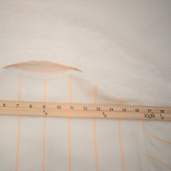 Obey Crop Shirt Sz XS Button Down Striped Relaxed Fit Minimalist Neutral Preppy - Picture 8 of 8